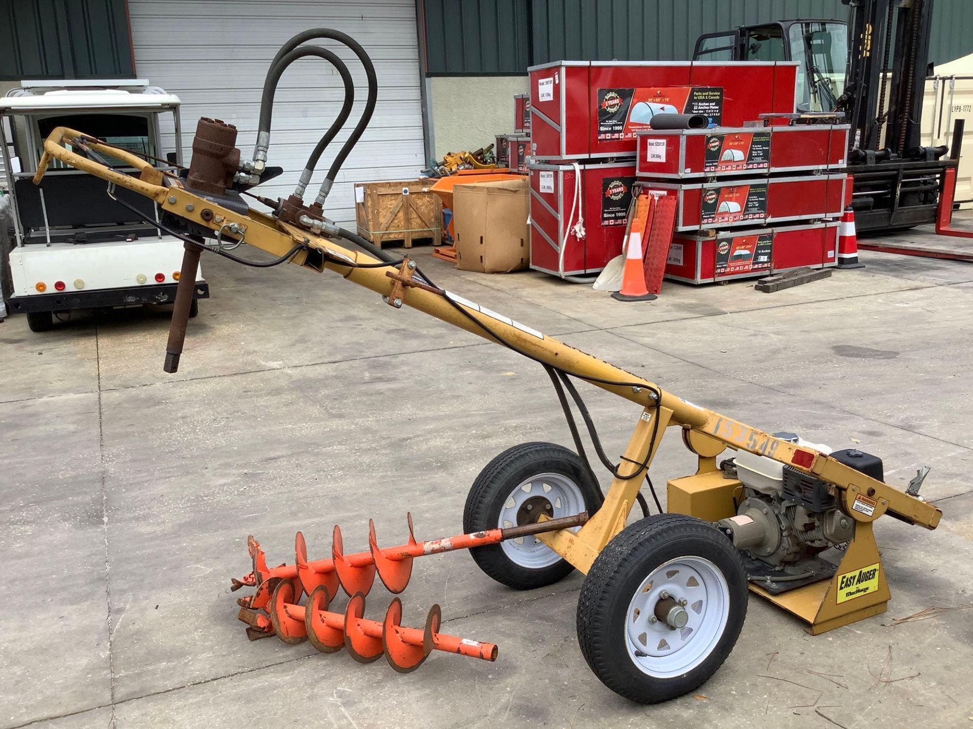 MACKISSIC EASY AUGER, TOW BEHIND, HONDA GX 270 MOTOR, GAS POWERED, ( 2 ) AUGER BITS INCLUDED - Image 7 of 17