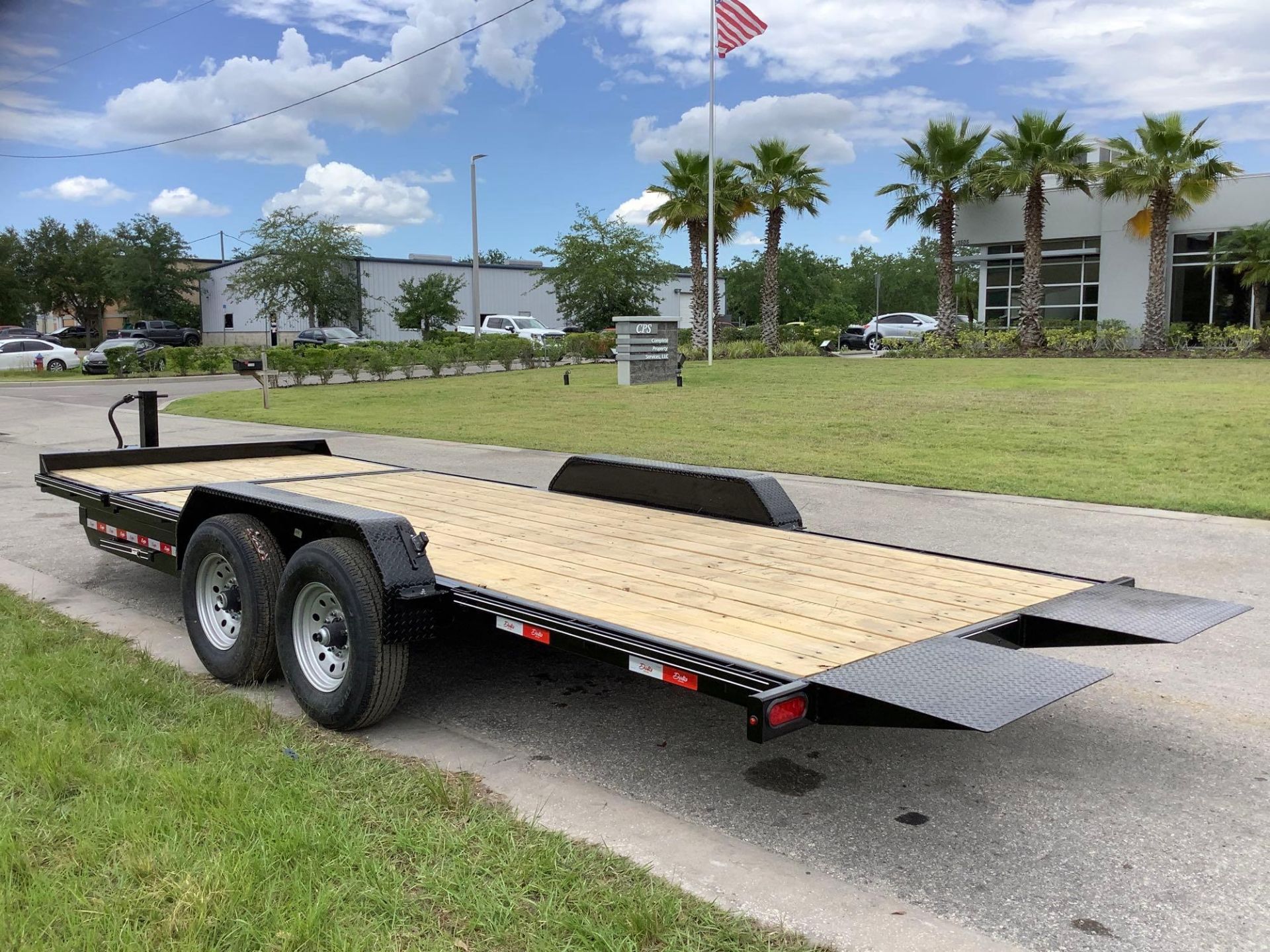 ***UNUSED 2022 DELTA TILT TRAILER, APPROX GVWR 14K LBS, APPROX 22FT LONG,ELECTRIC BRAKES