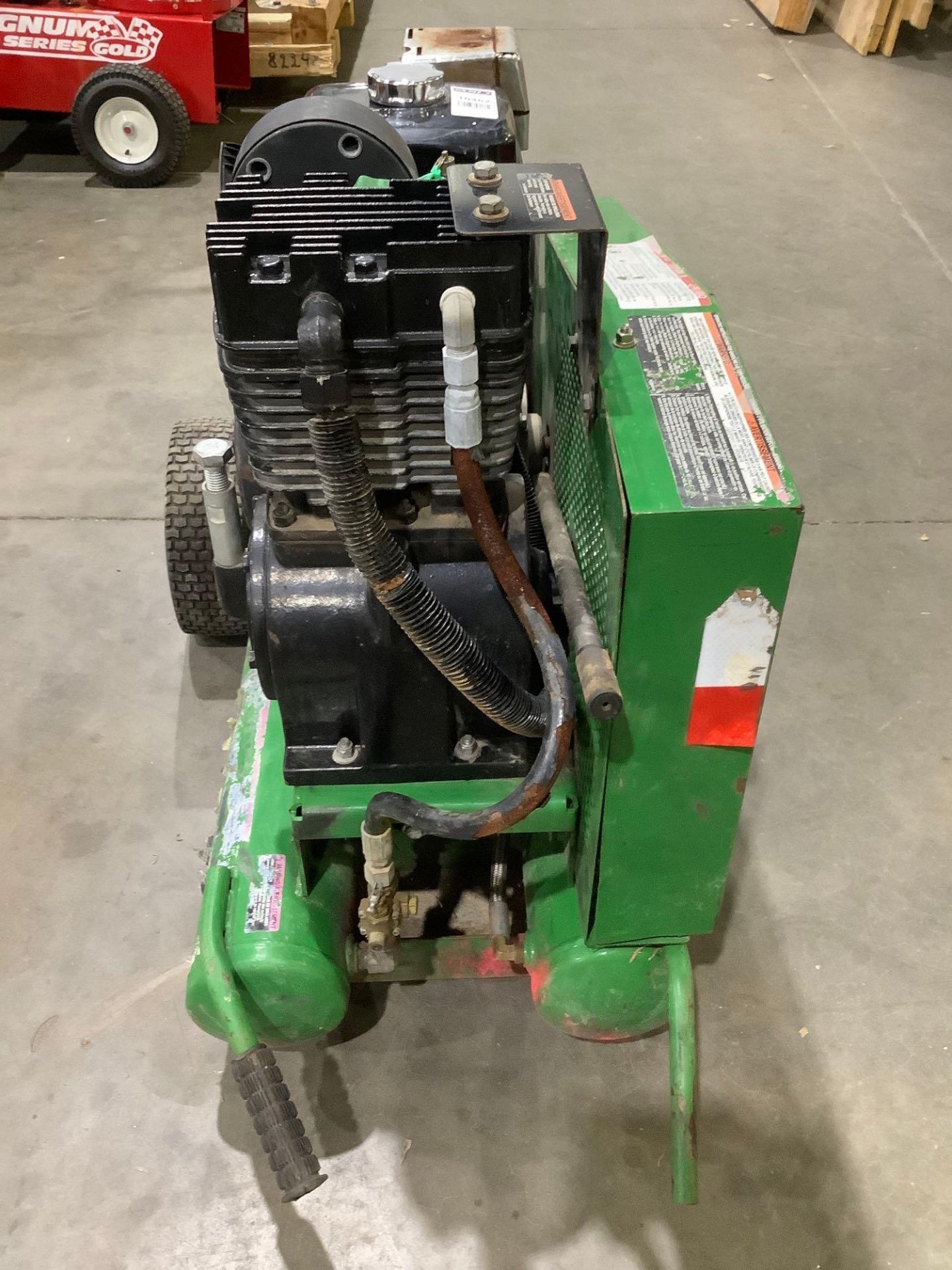 JOHN DEERE COMPRESSERATOR MODEL AG2-PH13-08J1, GAS POWERED, HONDA GX270 MOTOR - Image 8 of 11