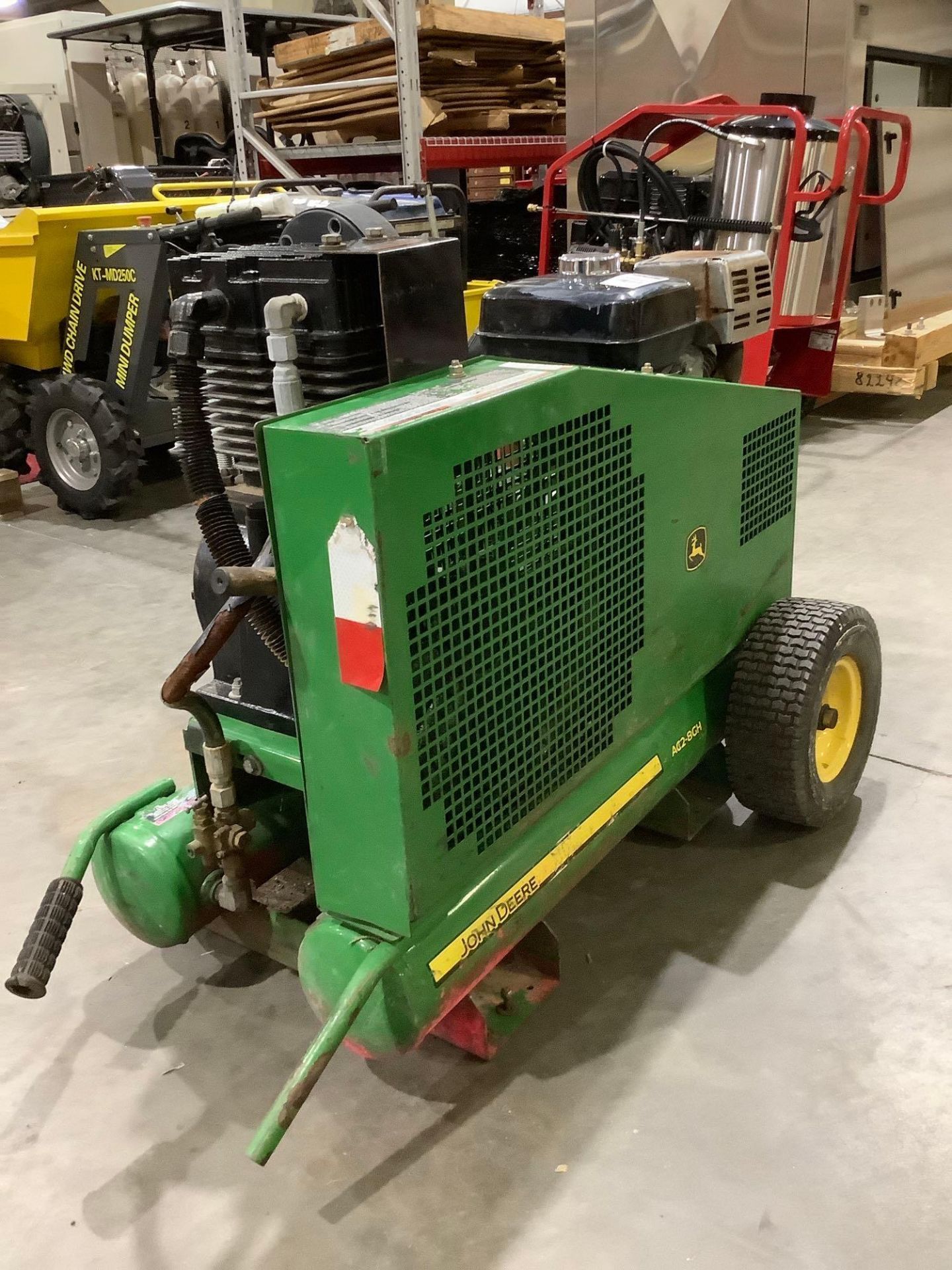 JOHN DEERE COMPRESSERATOR MODEL AG2-PH13-08J1, GAS POWERED, HONDA GX270 MOTOR - Image 9 of 11