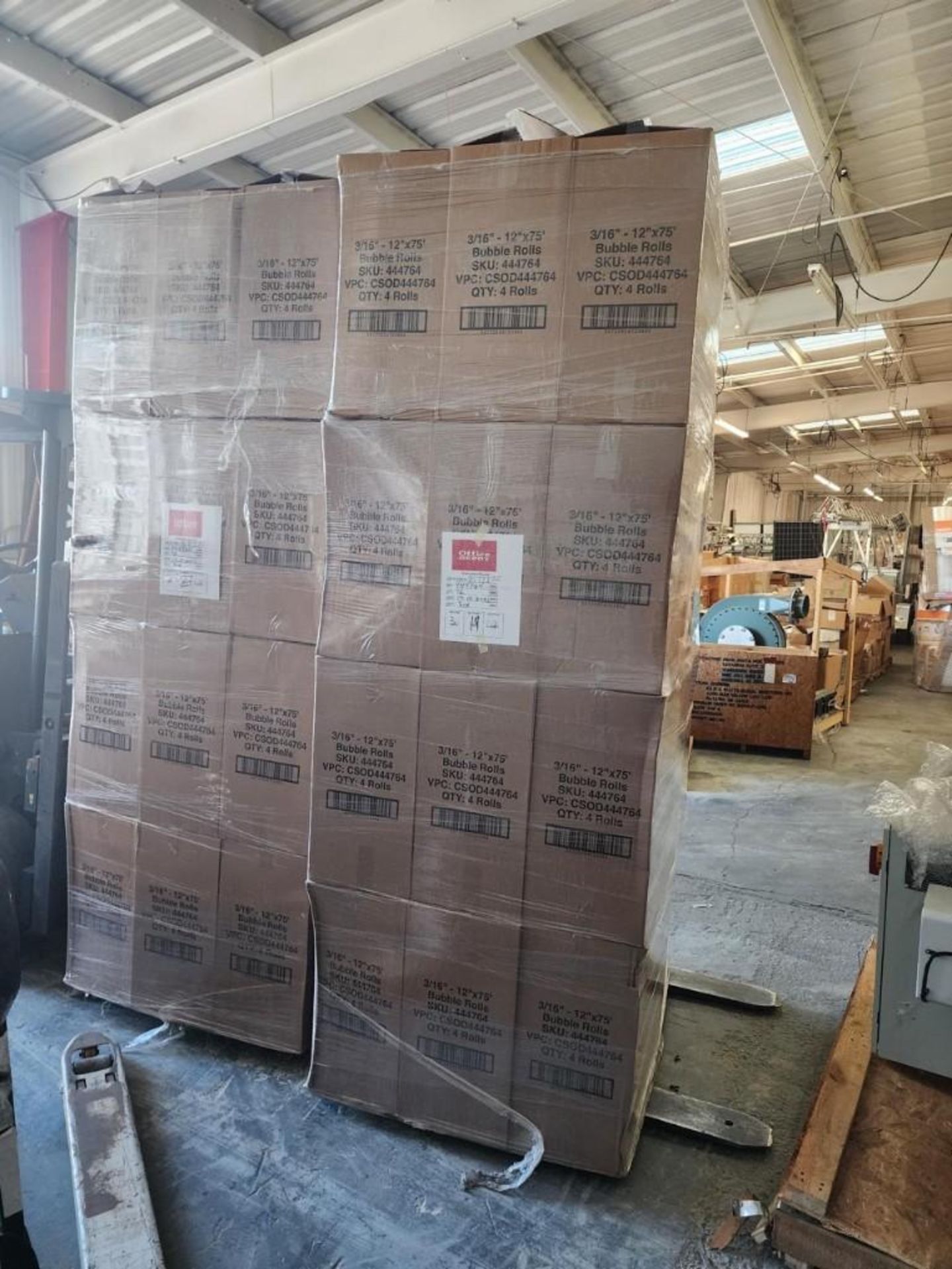 ONE PALLET OF NEW/UNUSED BUBBLE WRAP, 24 BOXES PER PALLET, 4 ROLLS PER BOX, 3/16" X 12" X 75' PER R