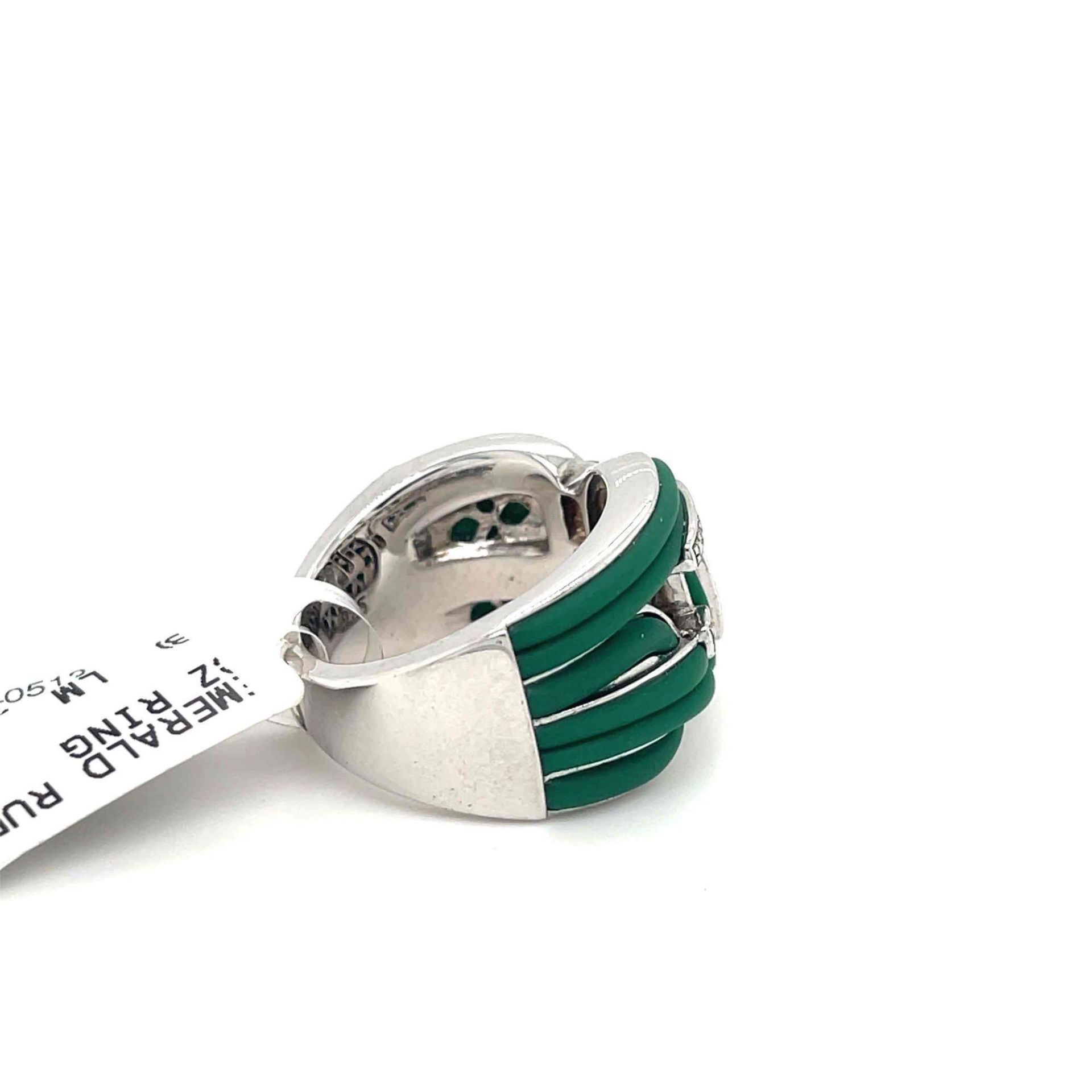 BELLE ETOILE STERLING SILVER GREEN RUBBER EMERALD RING - Image 2 of 3