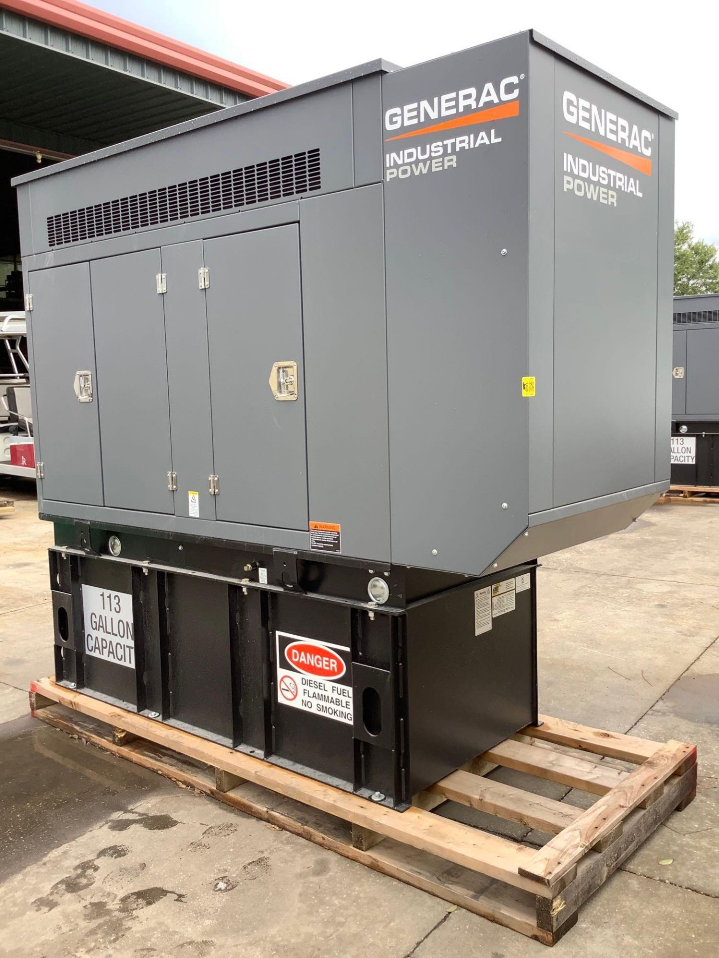 UNUSED GENERAC INDUSTRIAL POWER GENERATOR MODEL SD010, DIESEL , APPROX 10 KW, APPROX 60HZ, PHASE 1, - Image 22 of 23