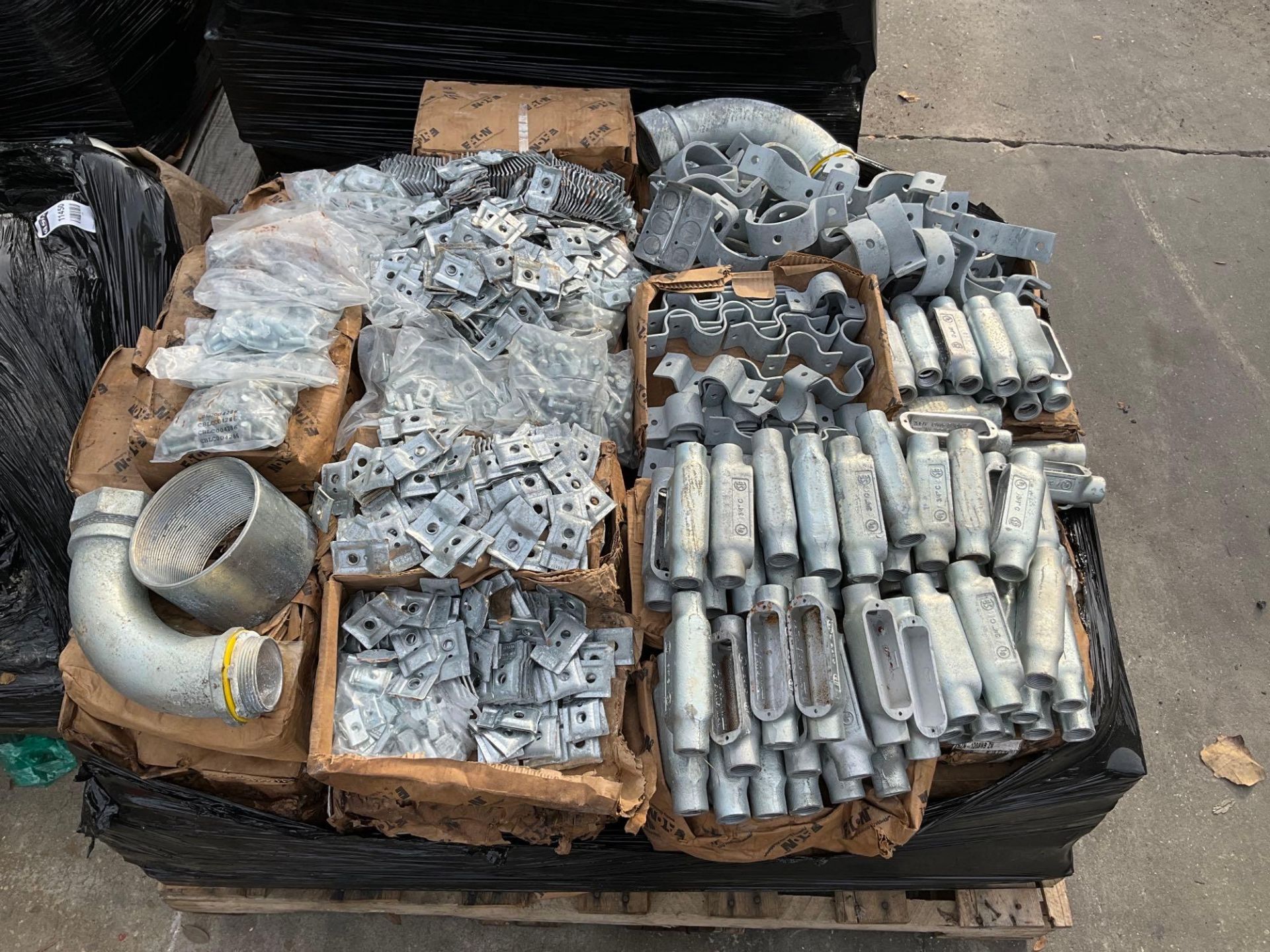 PALLET OF PIPE STRAPS , ASSORTED CONDUIT, ETC - Image 4 of 17