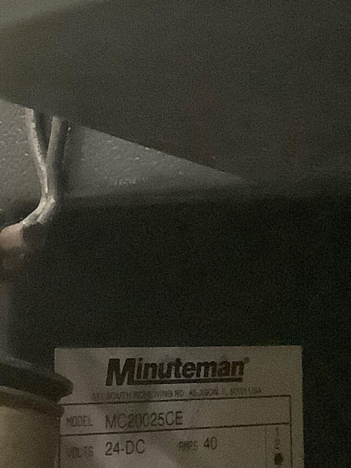 MINUTEMAN 200 FLOOR SCRUBBER MODEL MC20025CE, ELECTRIC, APPROX DC VOLTS 24, MINUTEMAN AUTOMATIC BATT - Image 13 of 13