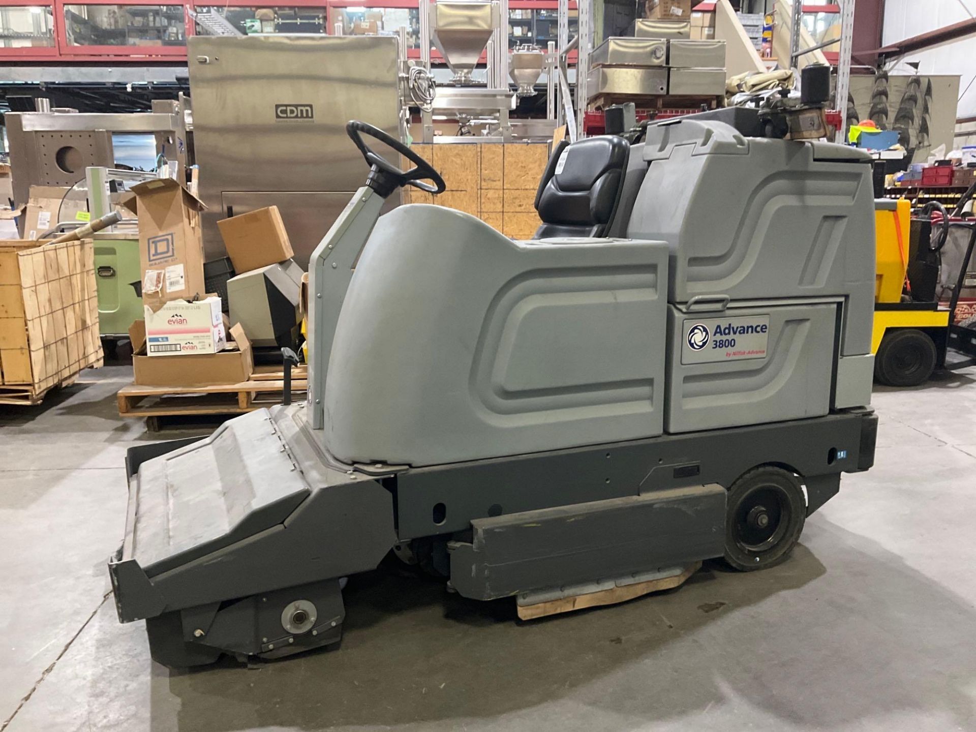 NILFISK ADVANCE RIDE ON FLOOR SCRUBBER MODEL 3800, ELECTRIC, APPROX 36V, RUNS AND OPERATES - Image 2 of 12