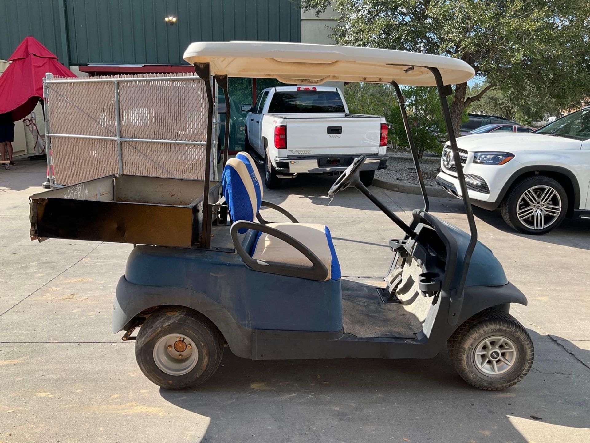 CLUB CAR GOLF CART, ELECTRIC, 48 VOLTS, UTILITY BED ATTACHED APPROX 42” W x 32” L , BRAND NEW BATTER - Image 6 of 11