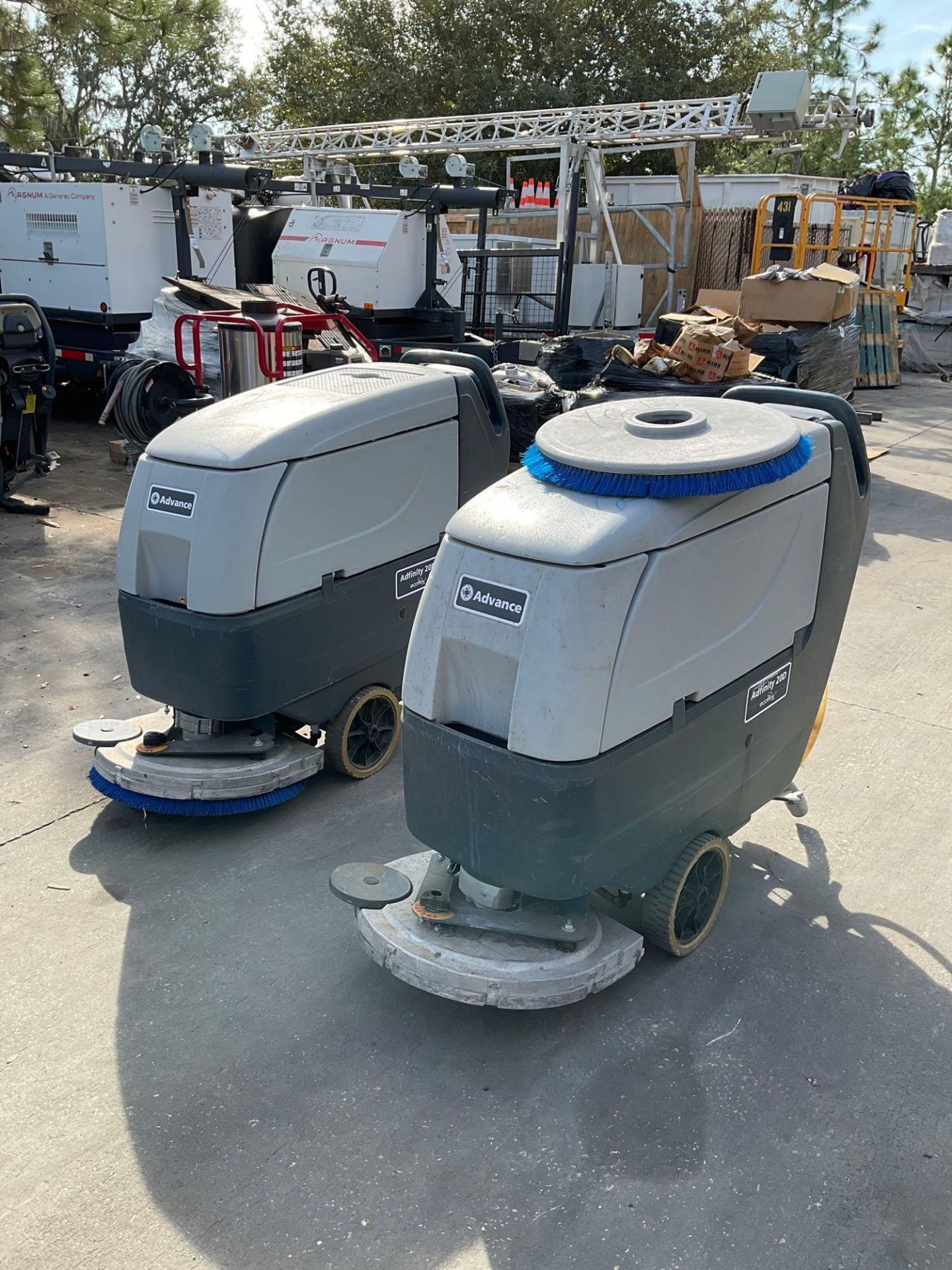 ( 2 ) NILFISK ADVANCE ADFINITY 20D ECO FLEX WALK BEHIND FLOOR SCRUBBER MODEL SCRUBBER-DRYER ADFINITY - Image 7 of 17