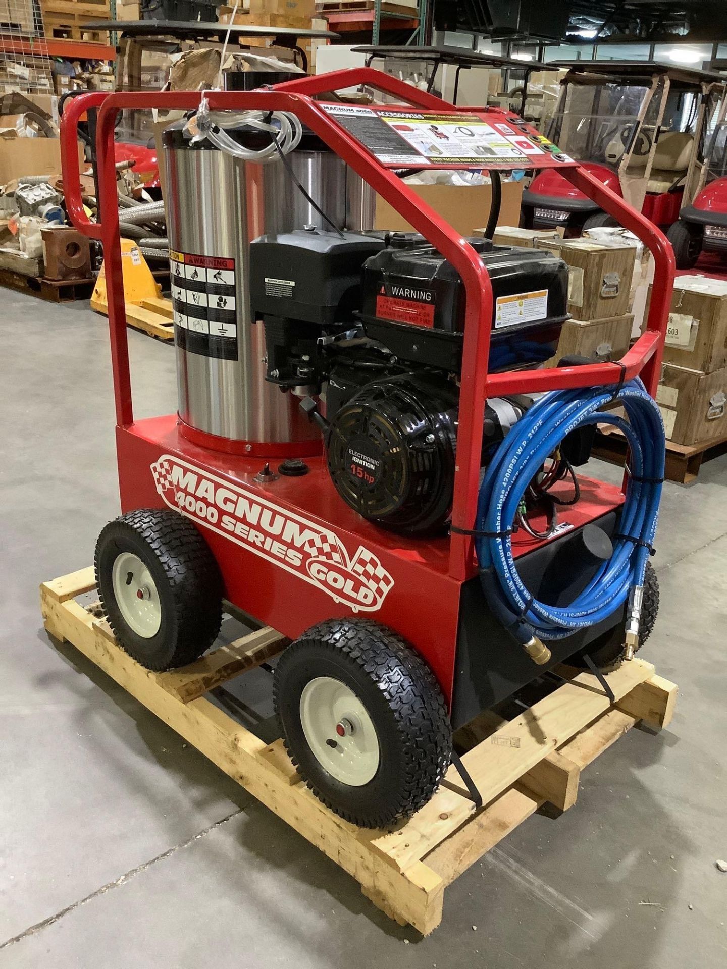 UNUSED 2022 MAGNUM 4000 SERIES GOLD HOT WATER PRESSURE WASHER,DIESEL GAS POWER, ELECTRIC START, APPR