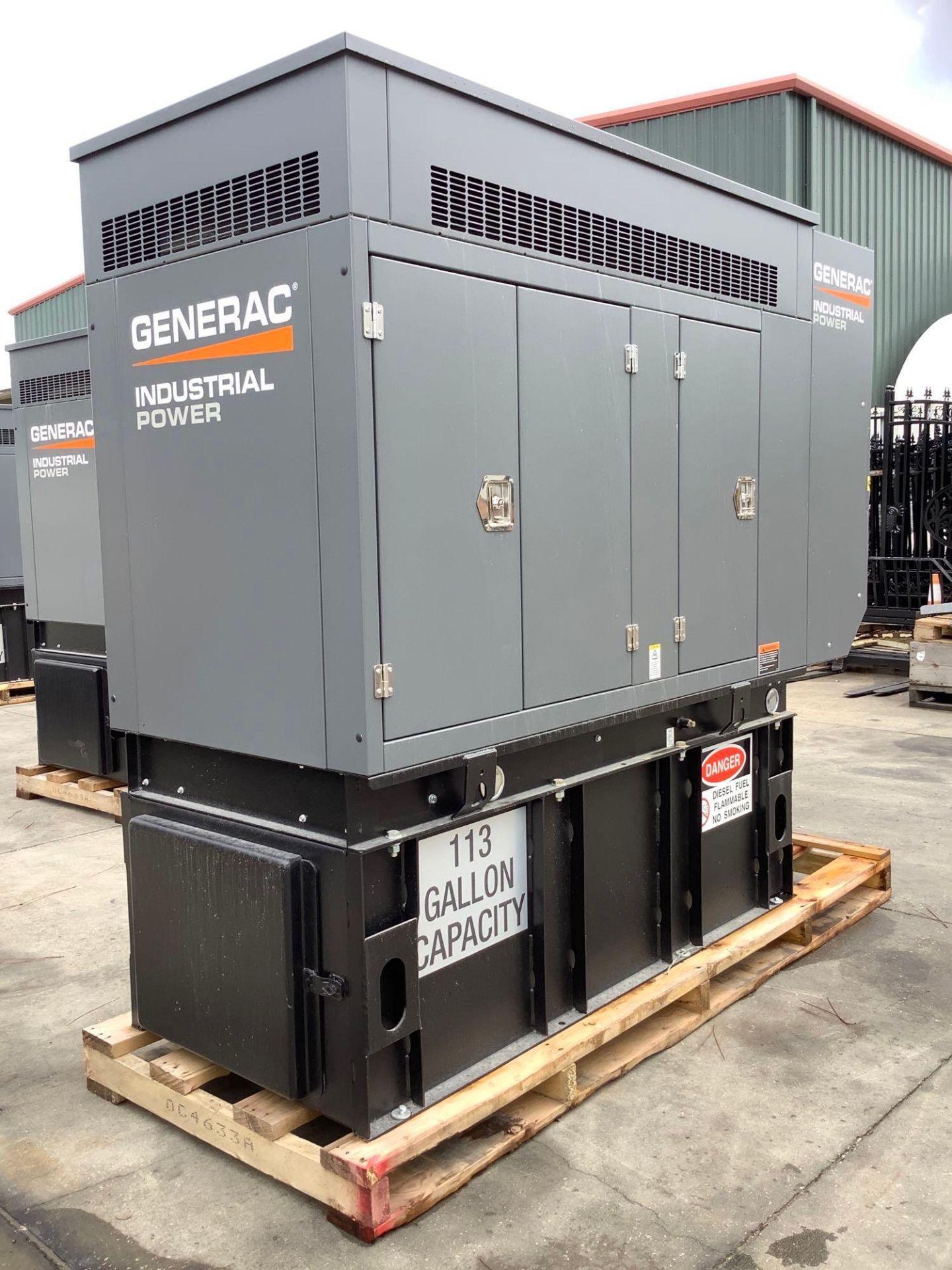 UNUSED GENERAC INDUSTRIAL POWER GENERATOR MODEL SD010, DIESEL , APPROX 10 KW, APPROX 60HZ, - Image 21 of 23