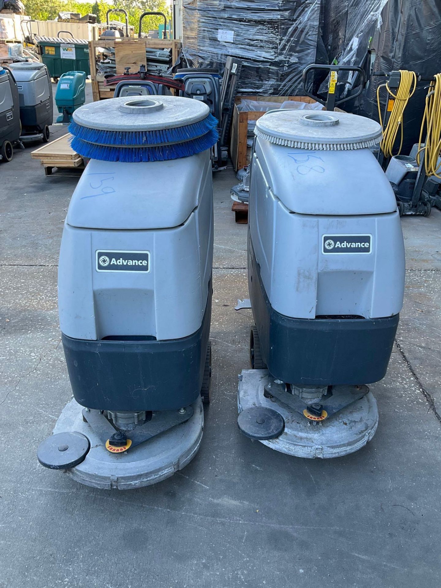 ( 2 ) NILFISK ADVANCE ADFINITY 20D ECO FLEX WALK BEHIND FLOOR SCRUBBER MODEL SCRUBBER-DRYER ADFINITY - Image 8 of 16