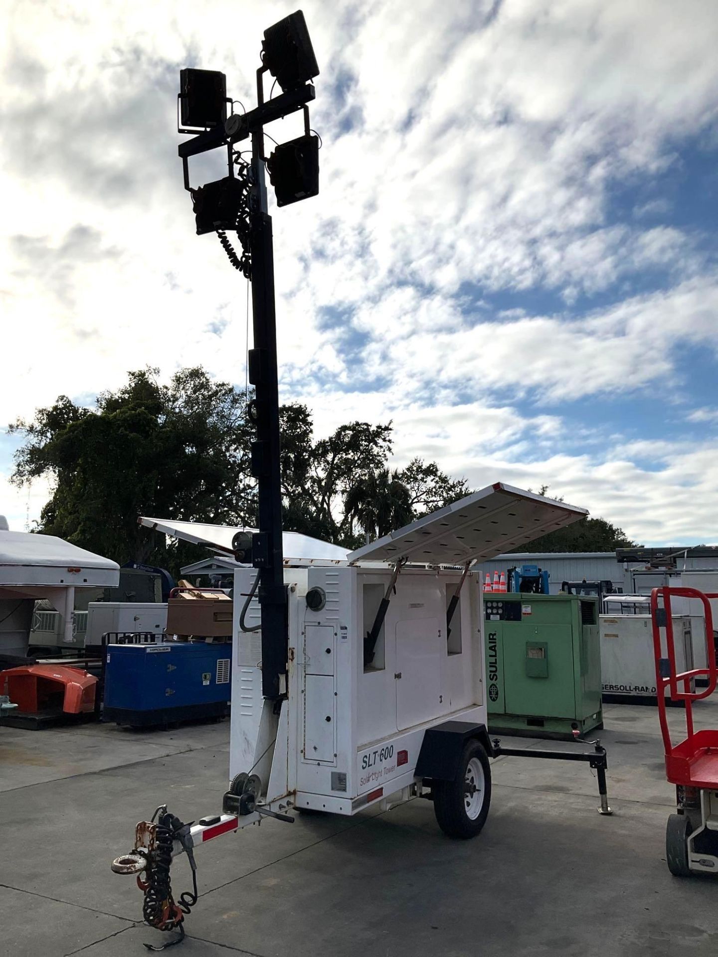 PROGRESS SOLAR SOLUTIONS SOLAR LIGHT TOWER MODEL SLT 600, TRAILER MOUNTED, SOLAR/ BATTERY POWERED, A - Image 17 of 23