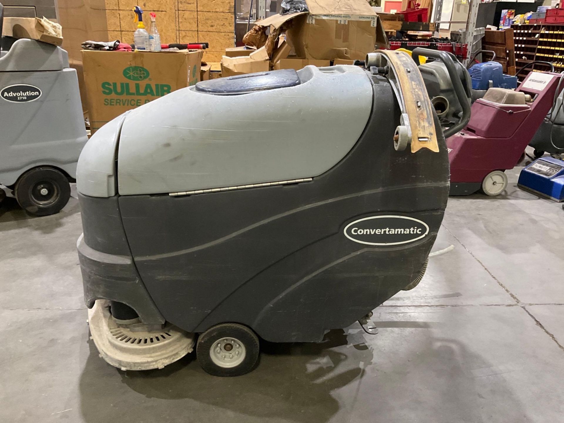NILFISK ADVANCE WALK BEHIND FLOOR SCRUBBER MODEL CONVERTAMATIC 26D-C, ELECTRIC, APPROX 24 VOLTS, BUI - Image 2 of 13