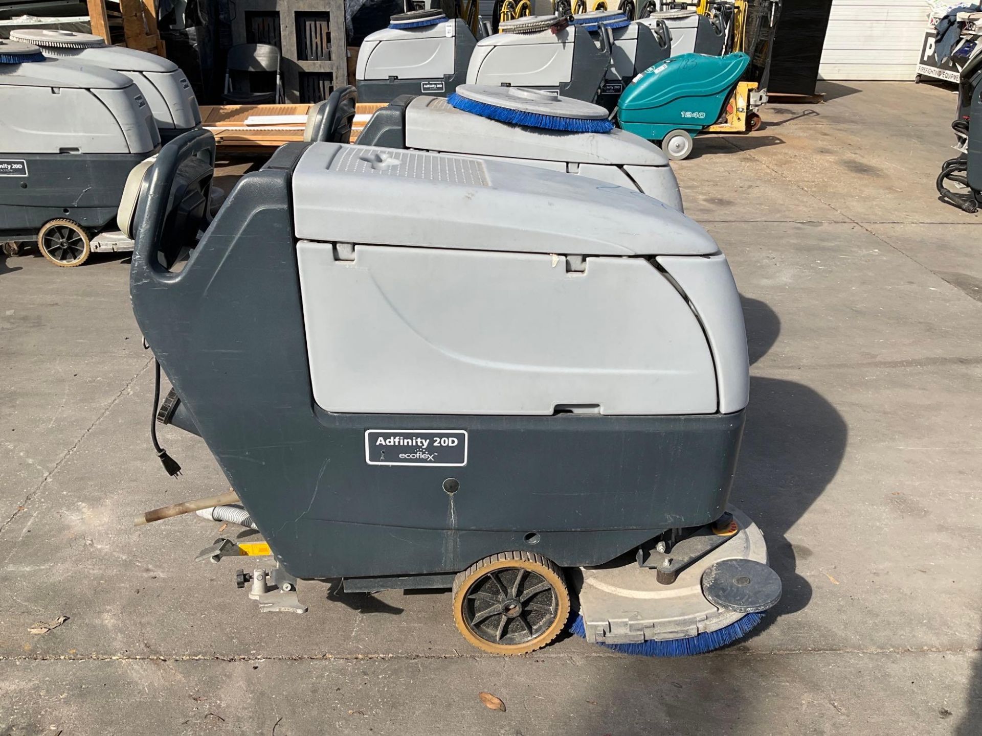 ( 2 ) NILFISK ADVANCE ADFINITY 20D ECO FLEX WALK BEHIND FLOOR SCRUBBER MODEL SCRUBBER-DRYER ADFINITY - Image 2 of 17