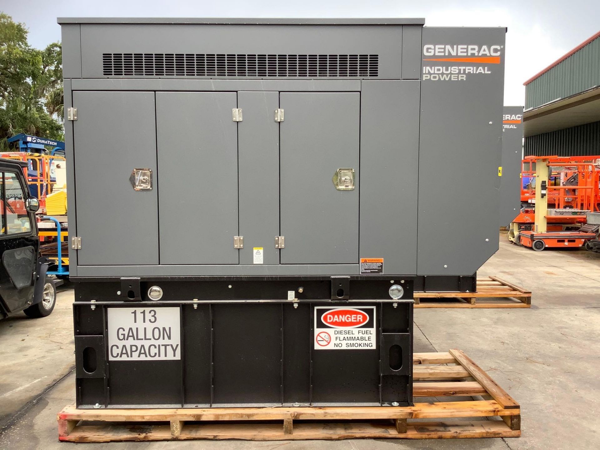 UNUSED GENERAC INDUSTRIAL POWER GENERATOR MODEL SD010, DIESEL , APPROX 10 KW, APPROX 60HZ, - Image 14 of 23