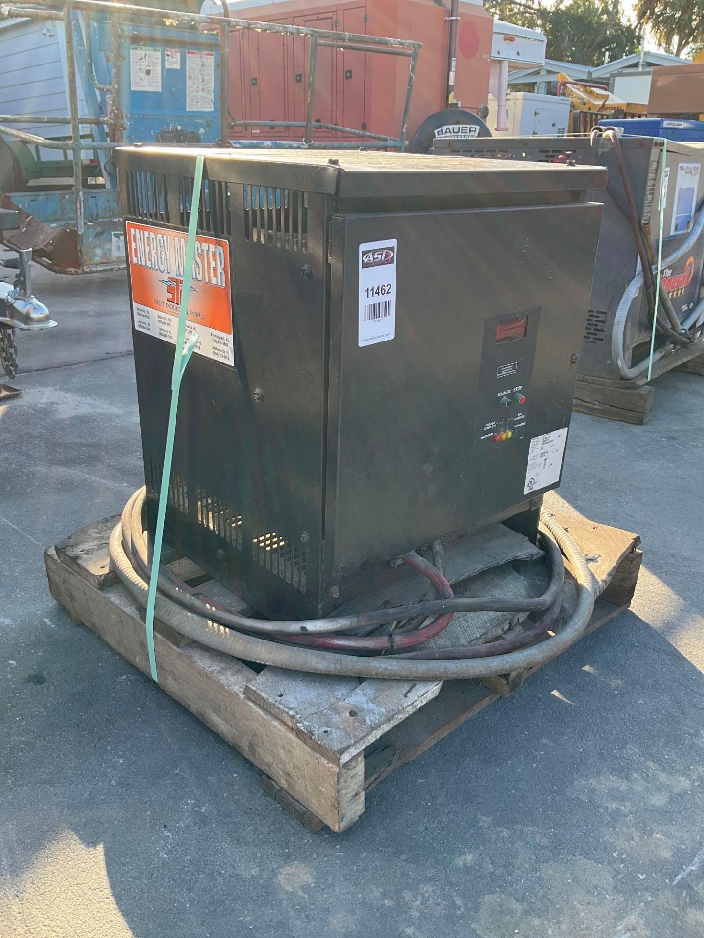 INDUSTRIAL BATTERY CHARGER MODEL DL1B18-750, APPROX 36 DC VOLTS, APPROX PHASE 1 - Image 2 of 7