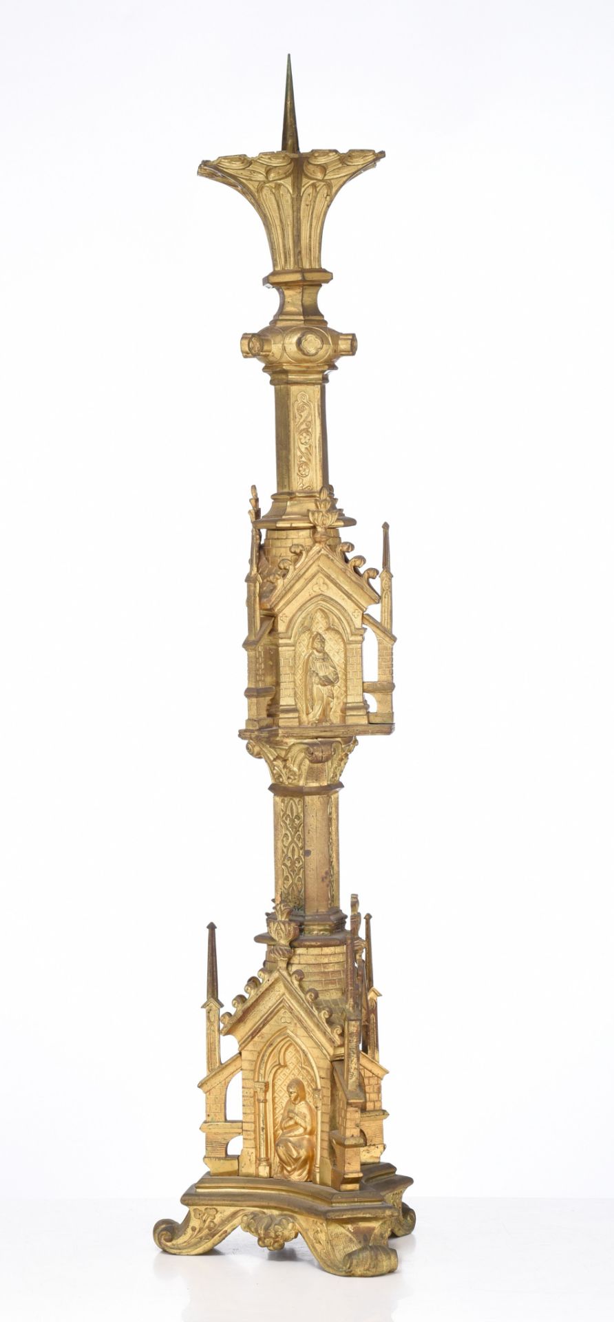 (T) A Gothic Revival gilt metal candleholder, H 112 cm - Bild 2 aus 10