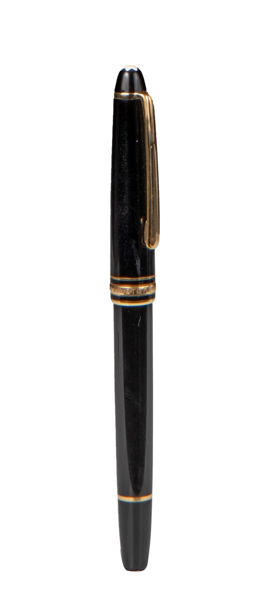 (T) A pair of 18ct yellow gold cuffs and a Montblanc pen - Image 8 of 12