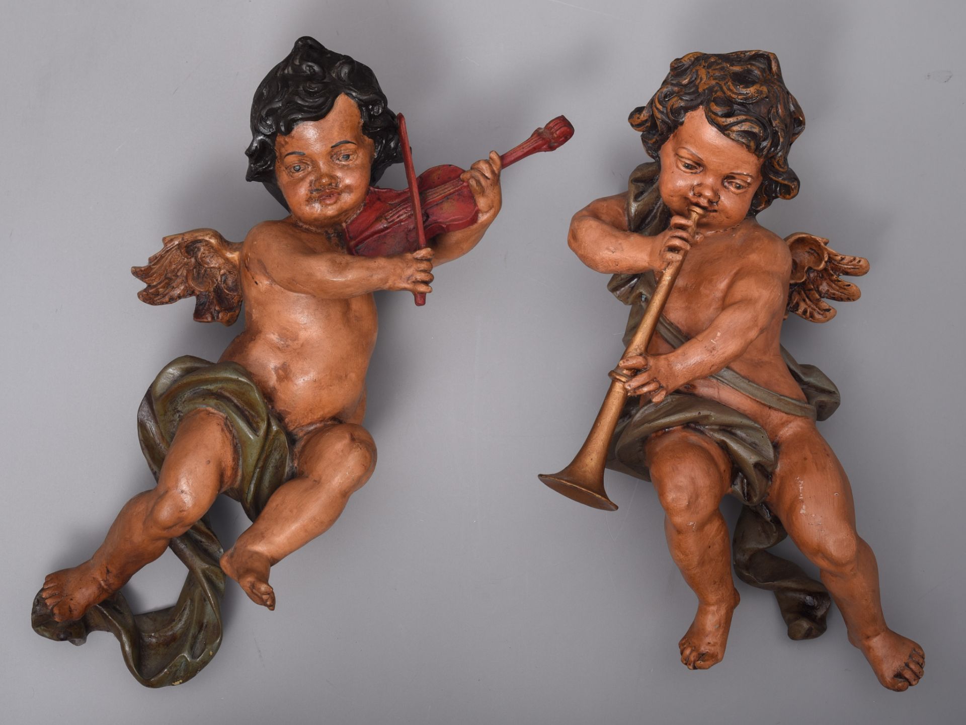 (T) A pair of decorative music playing angels, 20thC, H 55 cm