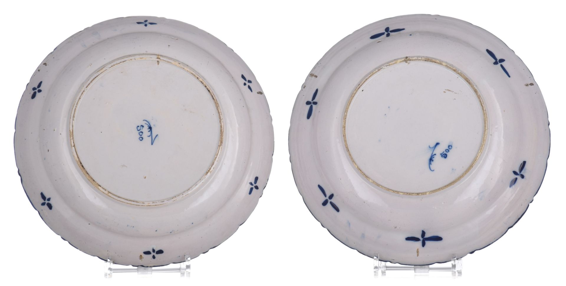 A collection of six Delft blue and white flower basket chargers, marked 'De Klauw', 18thC, ø 35 cm - Image 5 of 10