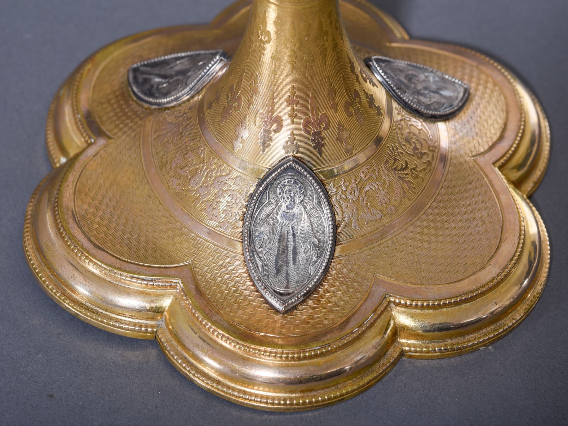 A French export silver and gilt silver chalice decorated with filigree work, H 31 cm - total weight - Image 22 of 24