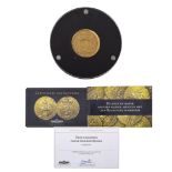 A gold 'Half Golden Rider' 7 guilders Coin, The Netherlands, 1750, 21 mm, 4,9g (+)