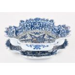 A fine Dutch Delft blue and white strawberry strainer on stand, marked, 18thC, H 8 - W 26 cm