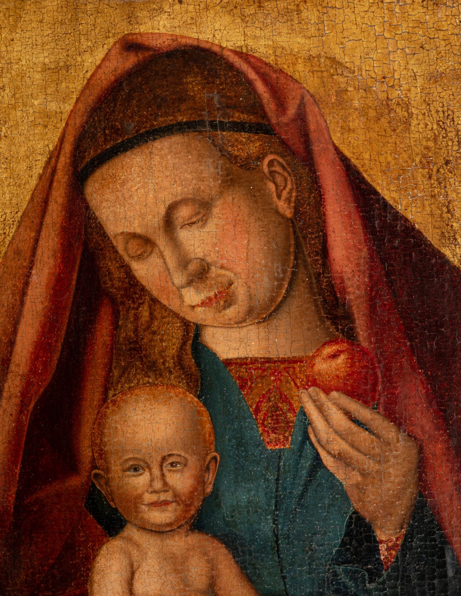 Madonna and Child, German School, early 16thC, oil on a walnut panel, 21,2 x 28,5 cm. - Bild 4 aus 4