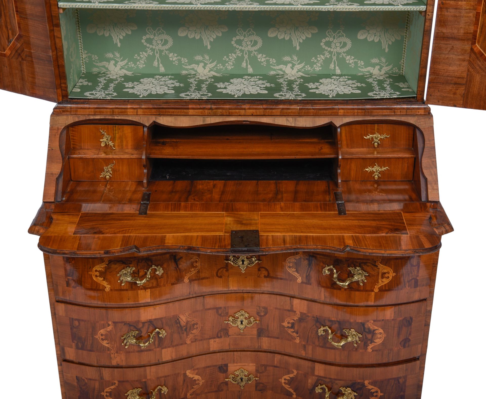 A very fine Rococo walnut bureau cabinet, mid 18thC, H 227 - W 135 - D 71 - 83 cm - Image 8 of 13