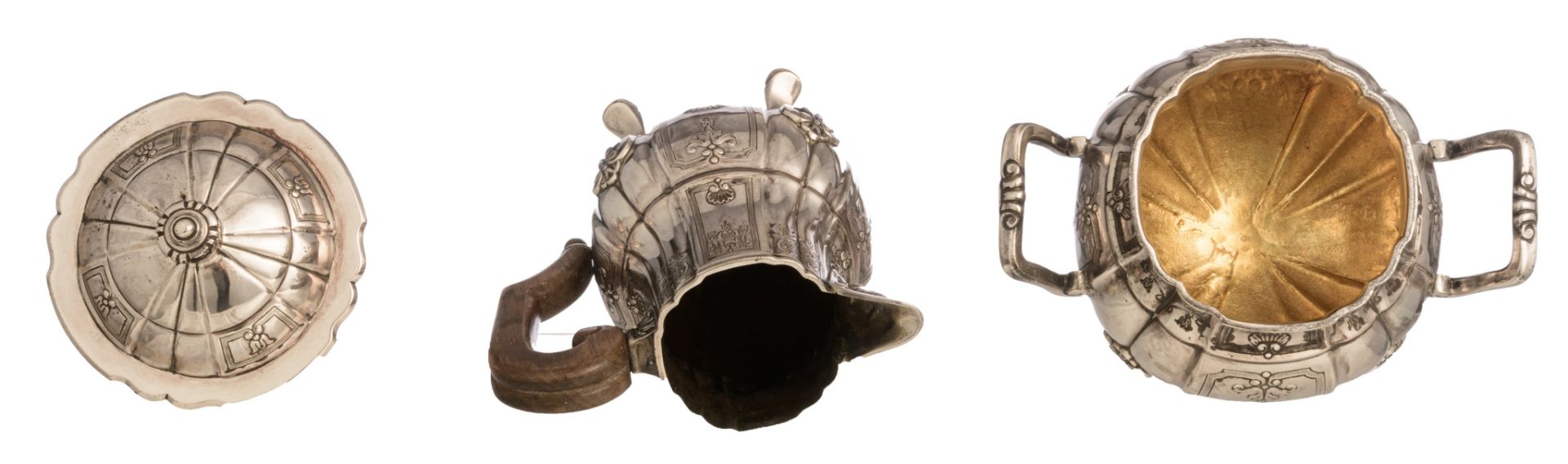 A four-part Belgian silver coffee and tea set, H 15 - 29 cm / total weight c. 4.290 g - Image 9 of 13
