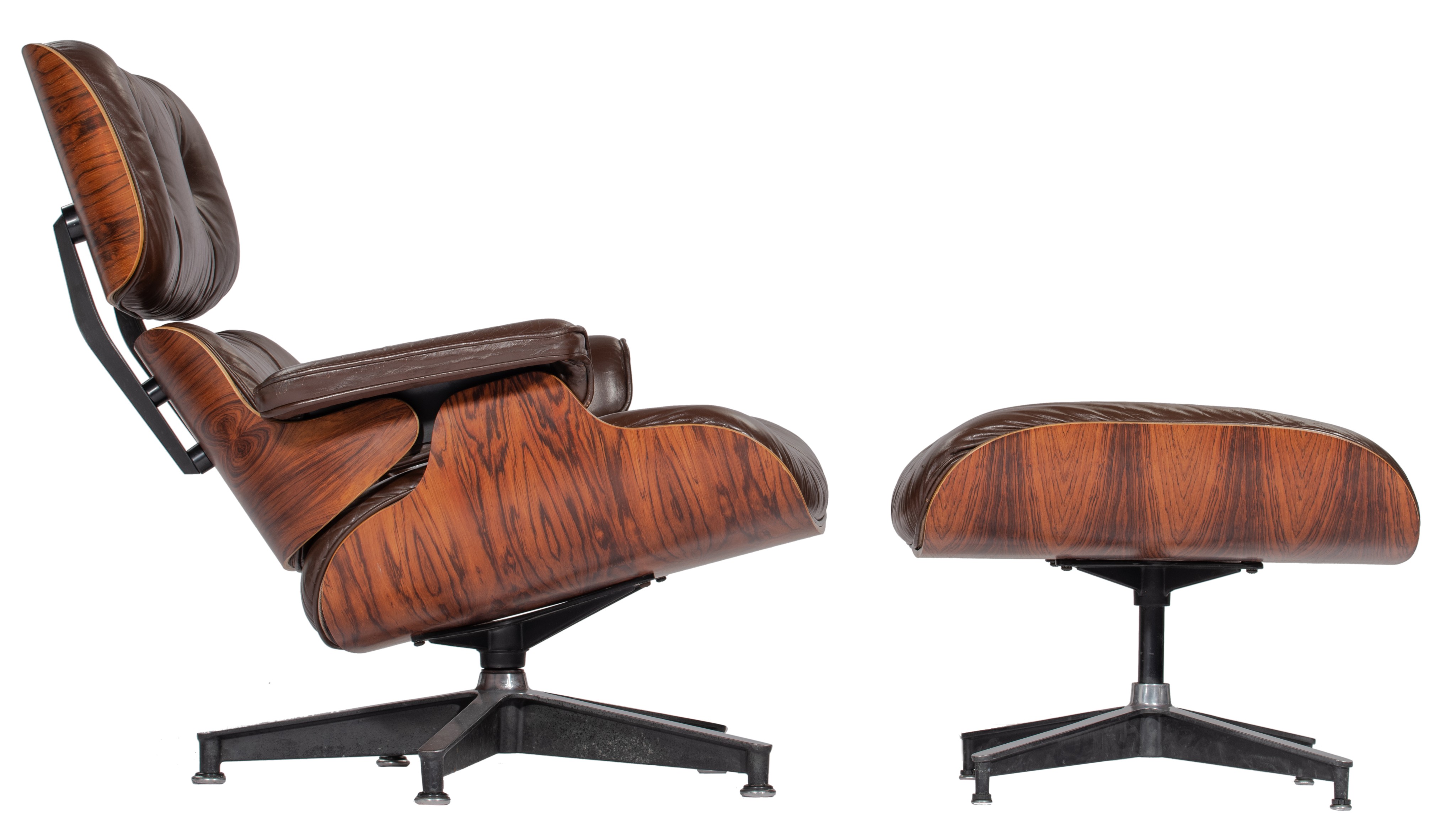 An Eames lounge chair with a matching ottoman, late 70s edition, marked Herman Miller, H 42,5 - 80 - - Image 5 of 15