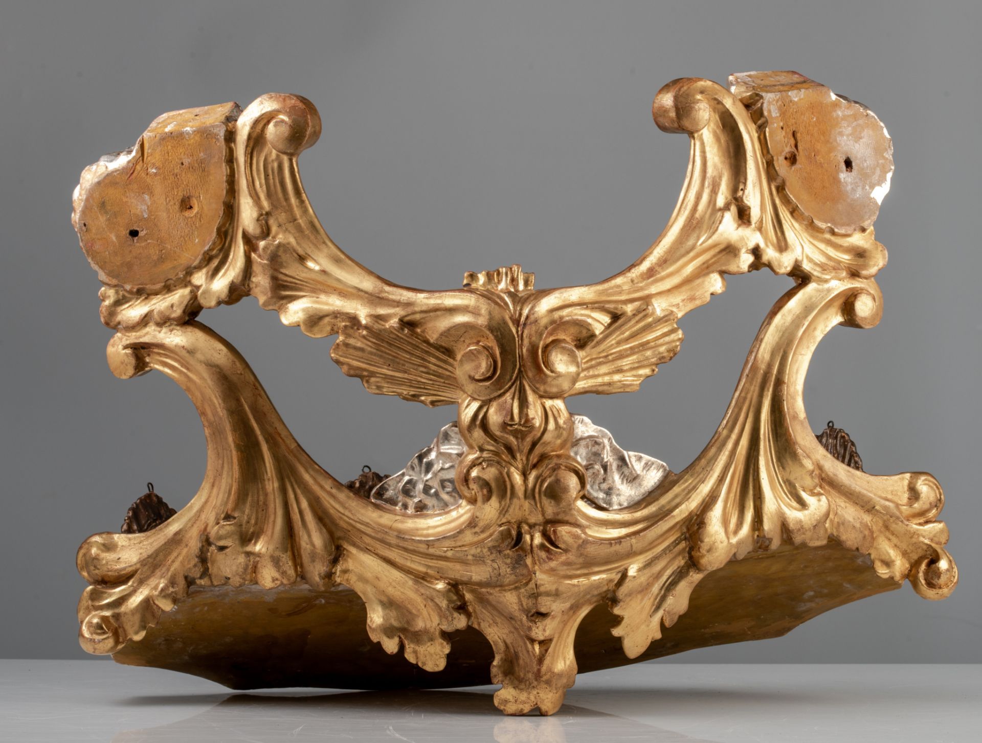 A gilt and silver wooden baldachin with the dove of the Holy Spirit, 18thC, H 50 - W 63 cm - Image 7 of 14