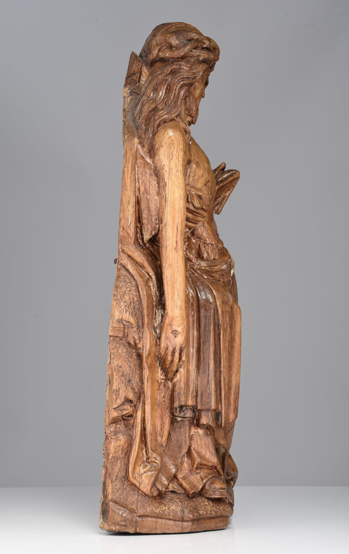 A 16thC oak sculpture of the Pieta, probably the Southern Netherlands, H 97 cm - Image 5 of 6