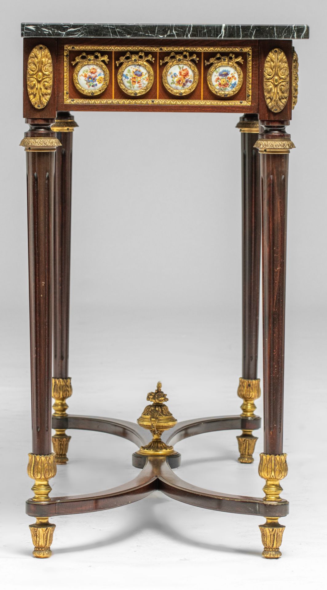 A fine Neoclassical Napoleon III console table, H 81 - W 108 - D 43 cm - Image 6 of 10