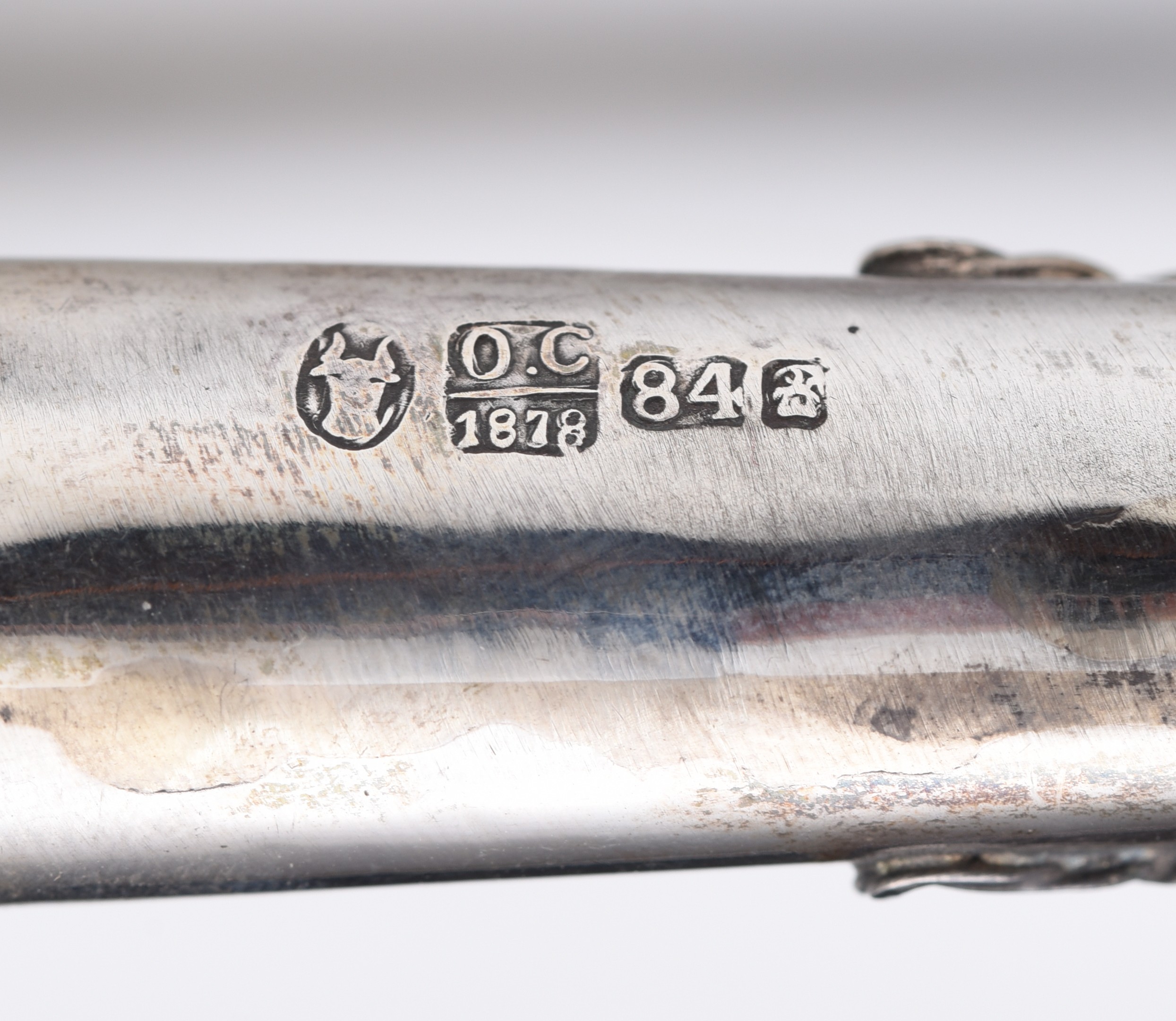 A collection of 5 Russian Judaica silver ritual Torah pointers or Yads, 84 zolotniki (875/000), H 14 - Image 16 of 16