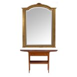 A Neoclassical giltwood mirror with a matching sideboard, total height 235,5 cm