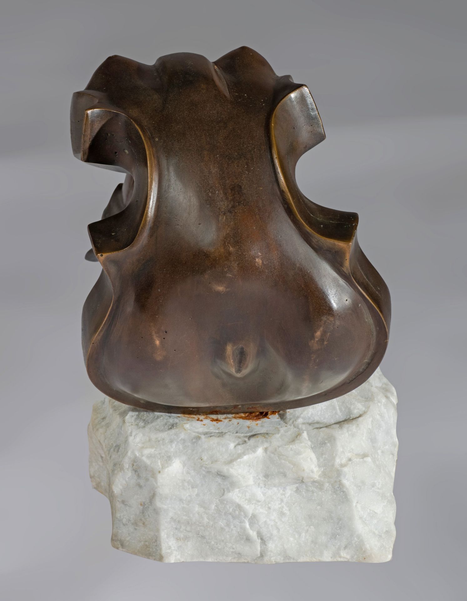 Deller, anthropomorphic violin, N∞ 4/6, patinated bronze on a Carrara marble rock, H 30 cm - Bild 3 aus 6