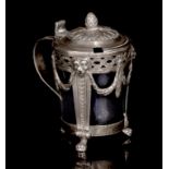 An 18thC Louis XVI silver mustard pot, hallmarked Oudenaarde, H 9 cm - weight: 100 g