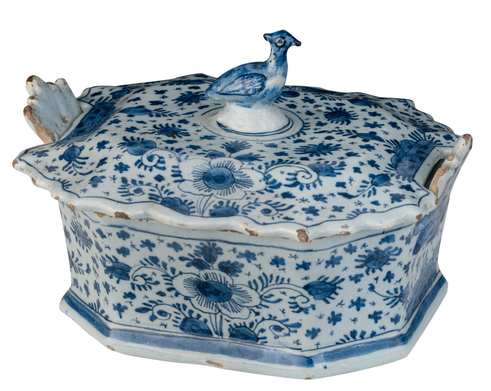 (BIDDING ONLY ON CARLOBONTE.BE) A fine Delft blue and white butter tub, marked 'De Lampetkan', 18thC