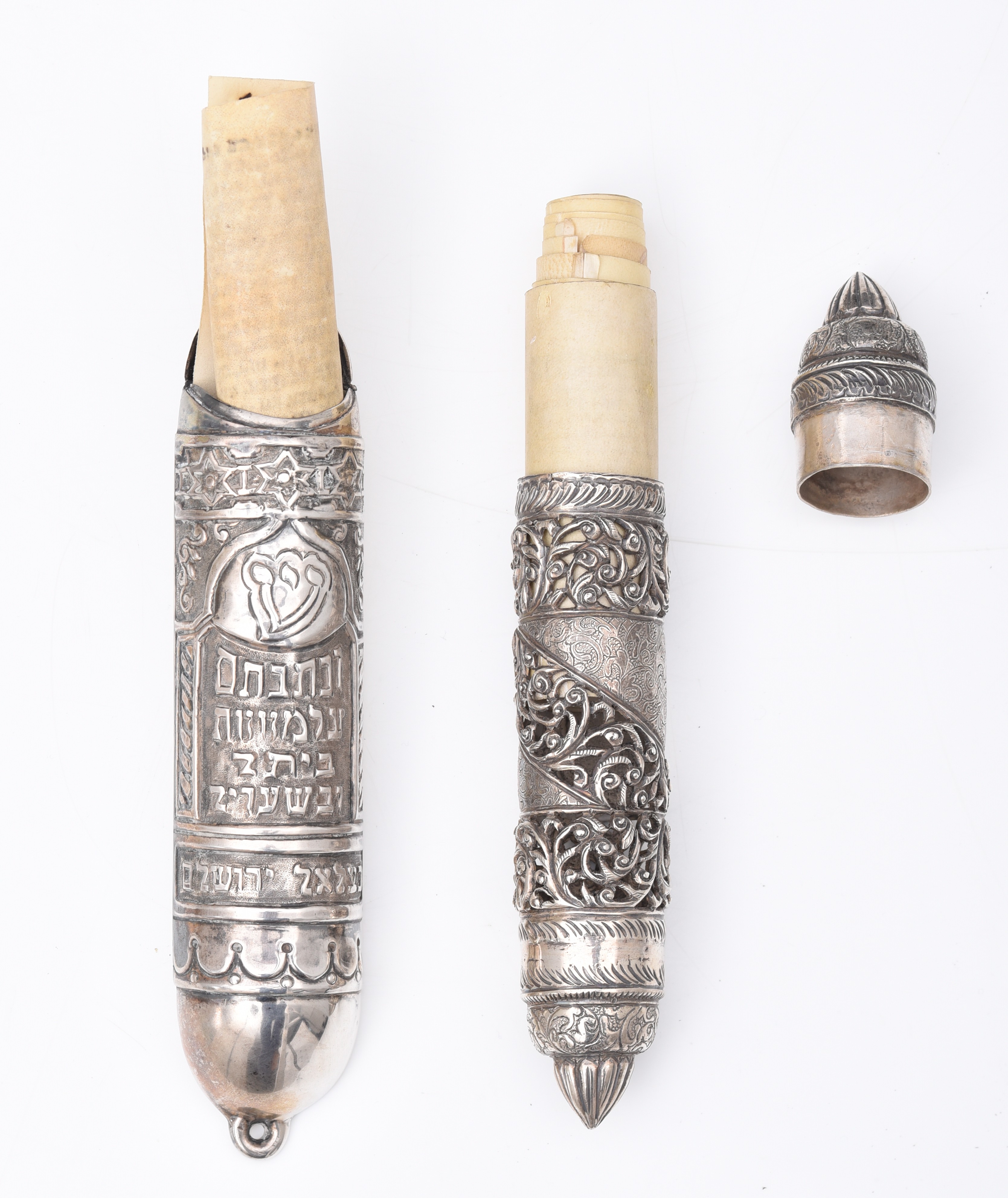 (BIDDING ONLY ON CARLOBONTE.BE) A collection of three silver Judaica Esther scroll cases and a match - Image 5 of 5