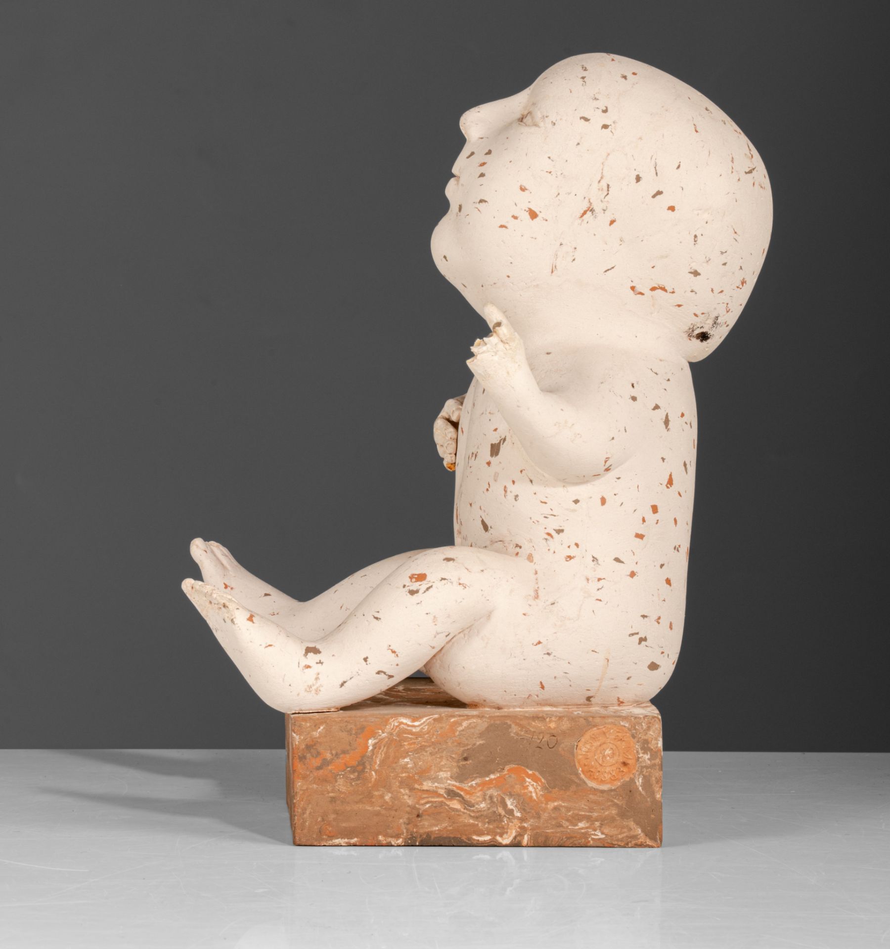 Jose Vermeersch (1922-1997), untitled, a terracotta sculpture, on a faux marble base, H 30,5 cm - Image 3 of 8