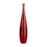 A red glazed ceramic vase by Elisabeth Vandeweghe for Perginem, 2007, H 73 cm