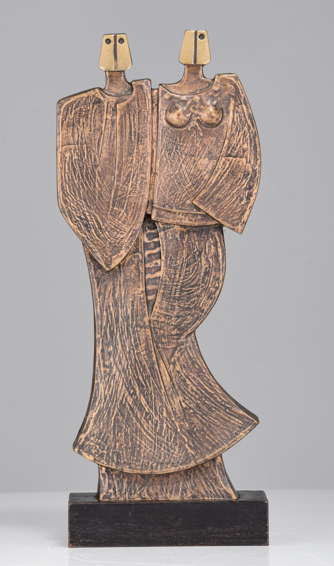 Hubert Minnebo (1940), untitled, N∞ 0/0, patinated bronze on a wooden base, H 40 - 44 cm (without - - Image 2 of 6