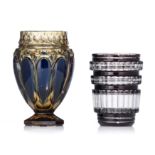 (BIDDING ONLY ON CARLOBONTE.BE) A pair of cut crystal Val-Saint-Lambert vases, H 22 - 28,5 cm