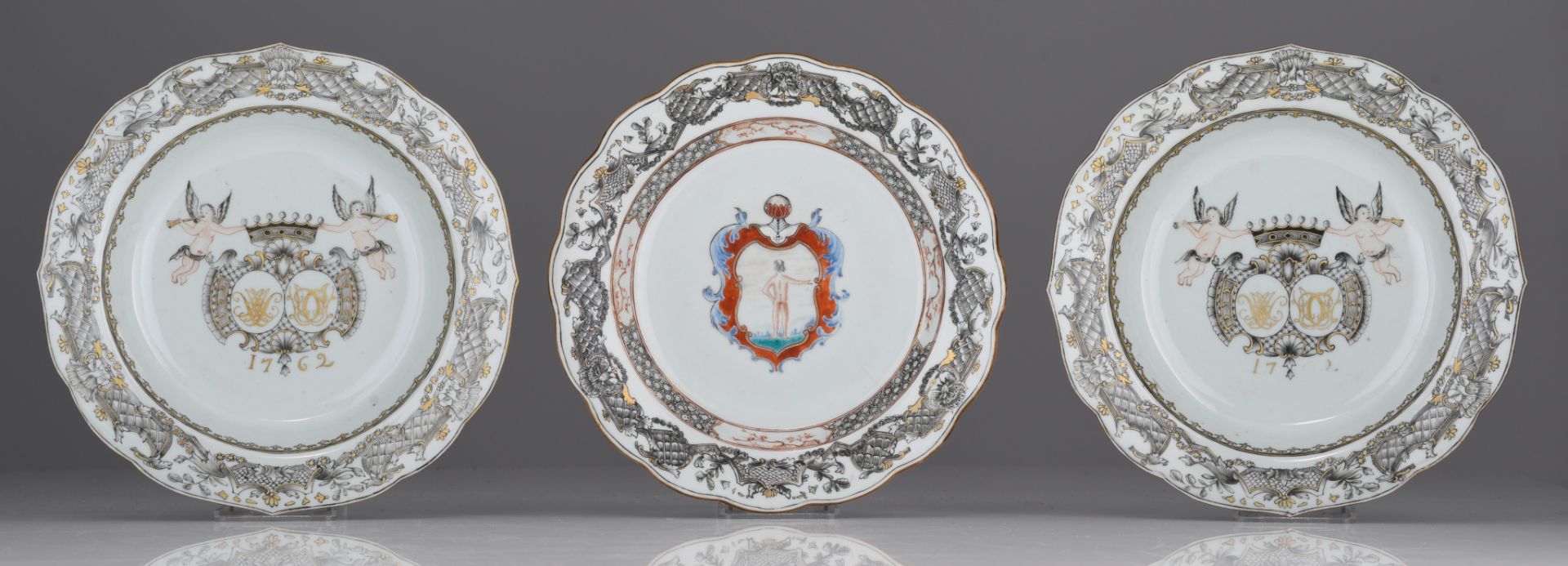 (BIDDING ONLY ON CARLOBONTE.BE) Three Chinese 'en grisaille', famille rose and gilt pseudo-armorial - Image 2 of 6