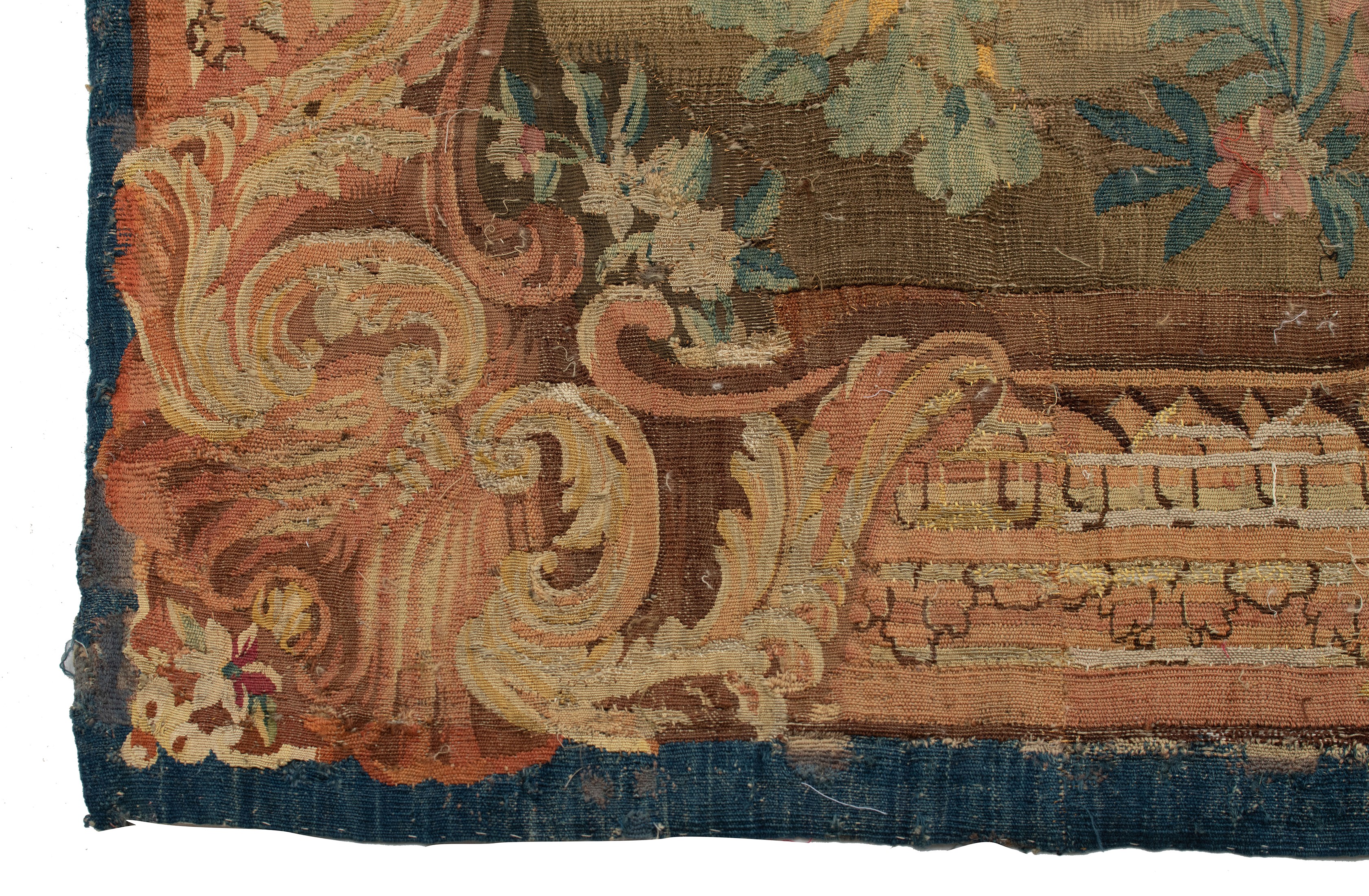 An 18th century Aubusson verdure wall tapestry, 239 x 315 cm - Image 7 of 9