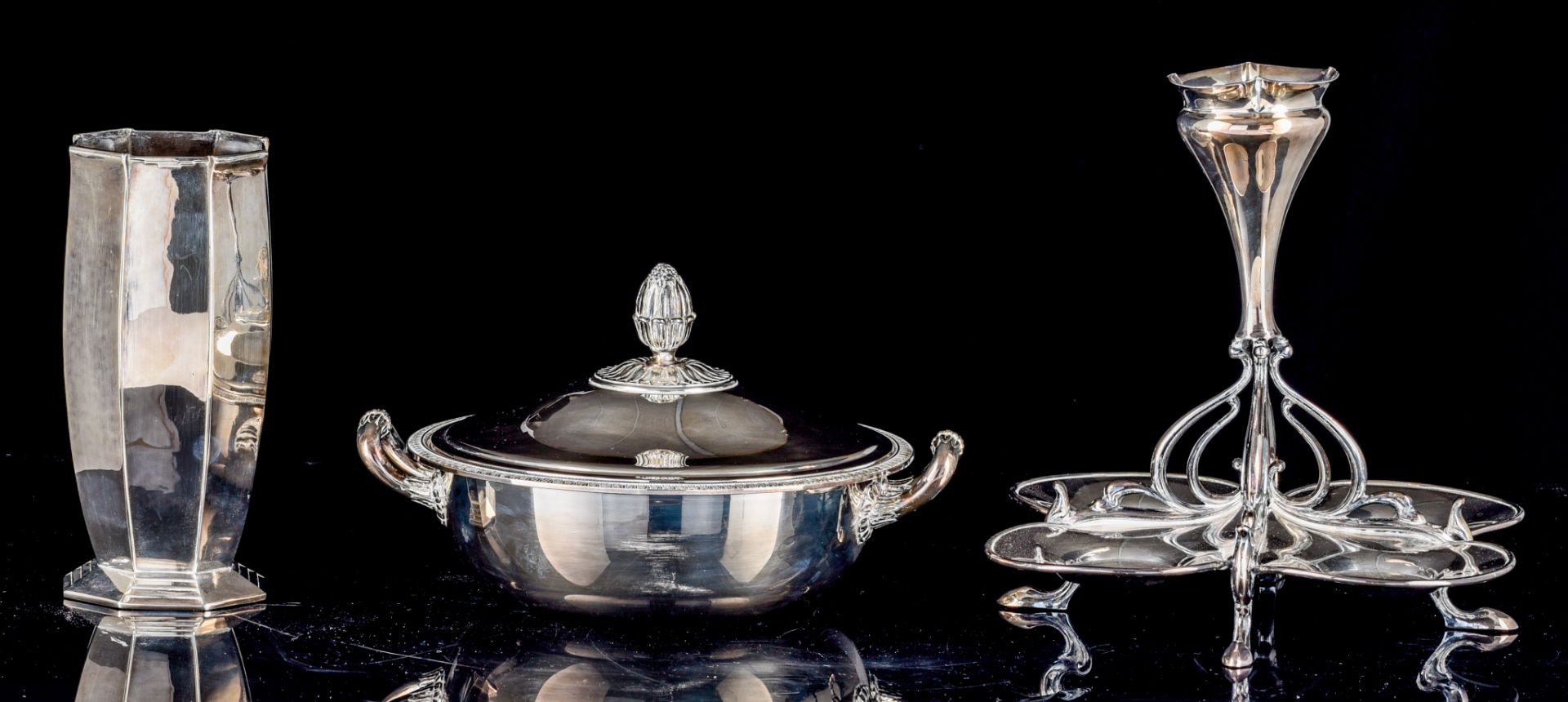 (BIDDING ONLY ON CARLOBONTE.BE) A collection of silver-plated items, by Christofle and other, H 21,5 - Image 3 of 10