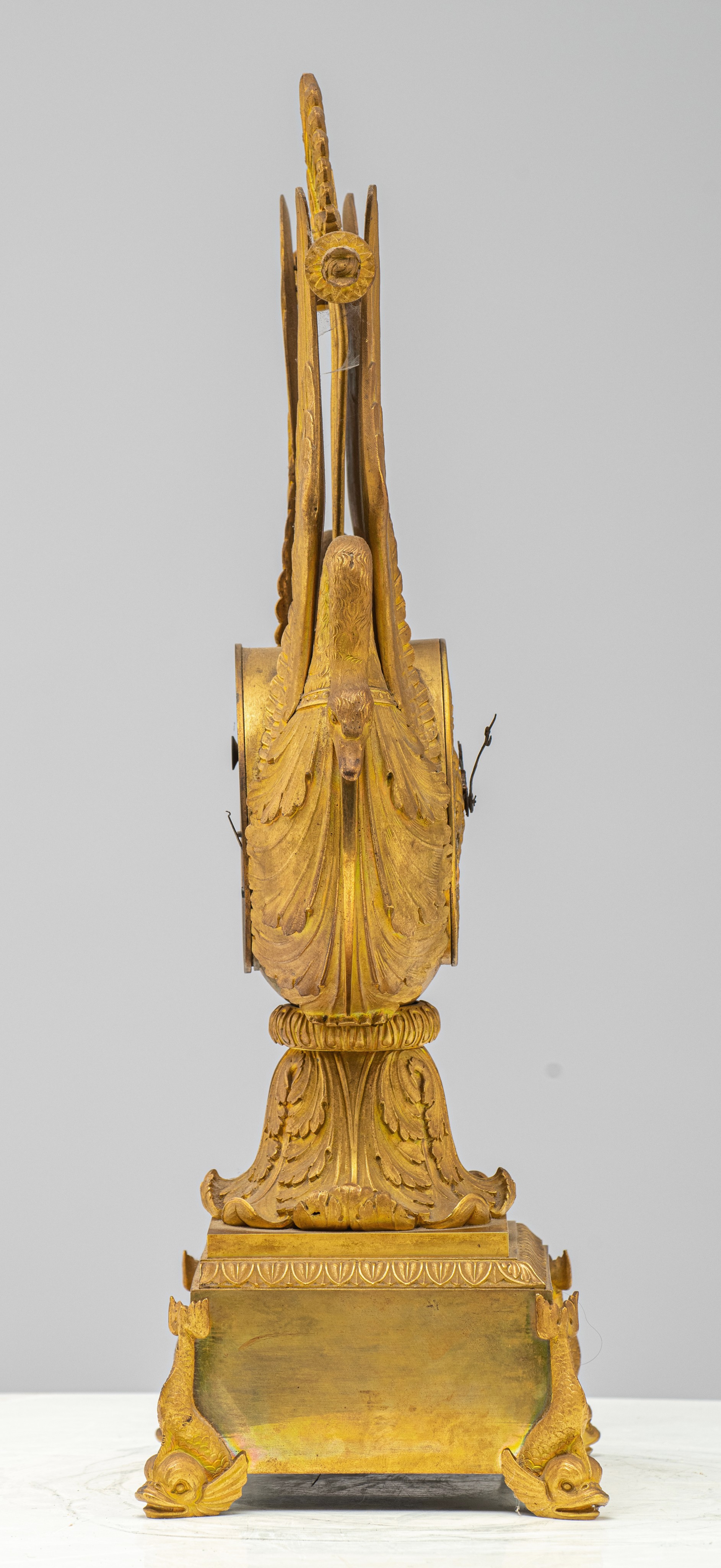 A gilt bronze lyre-shaped Restauration mantle clock, decorated with swans and dolphins, ca. 1815-183 - Image 12 of 19