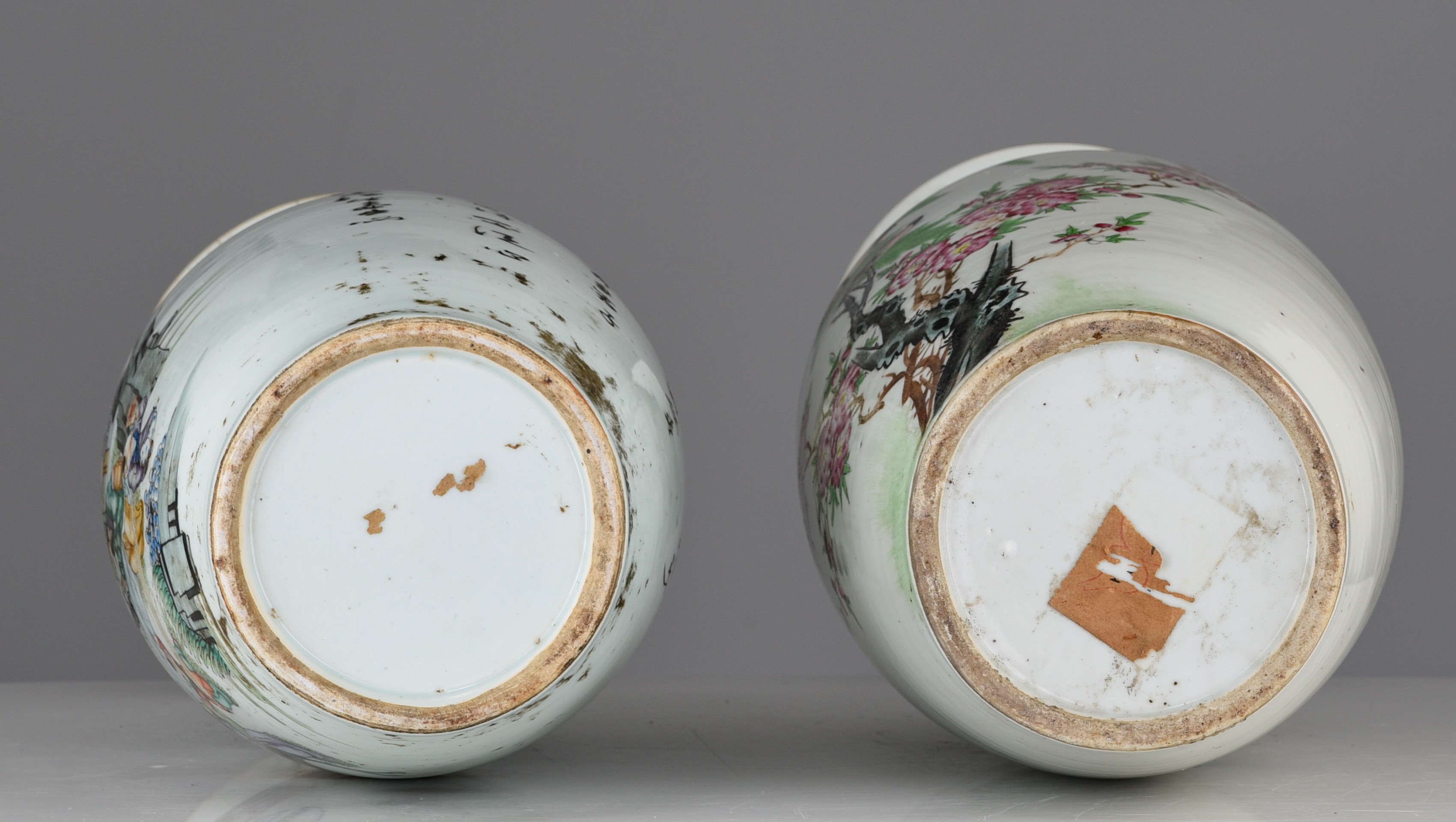 Two Chinese famille rose vases, one with a signed text, Republic period, H 57 - 57,5 cm - Image 7 of 7