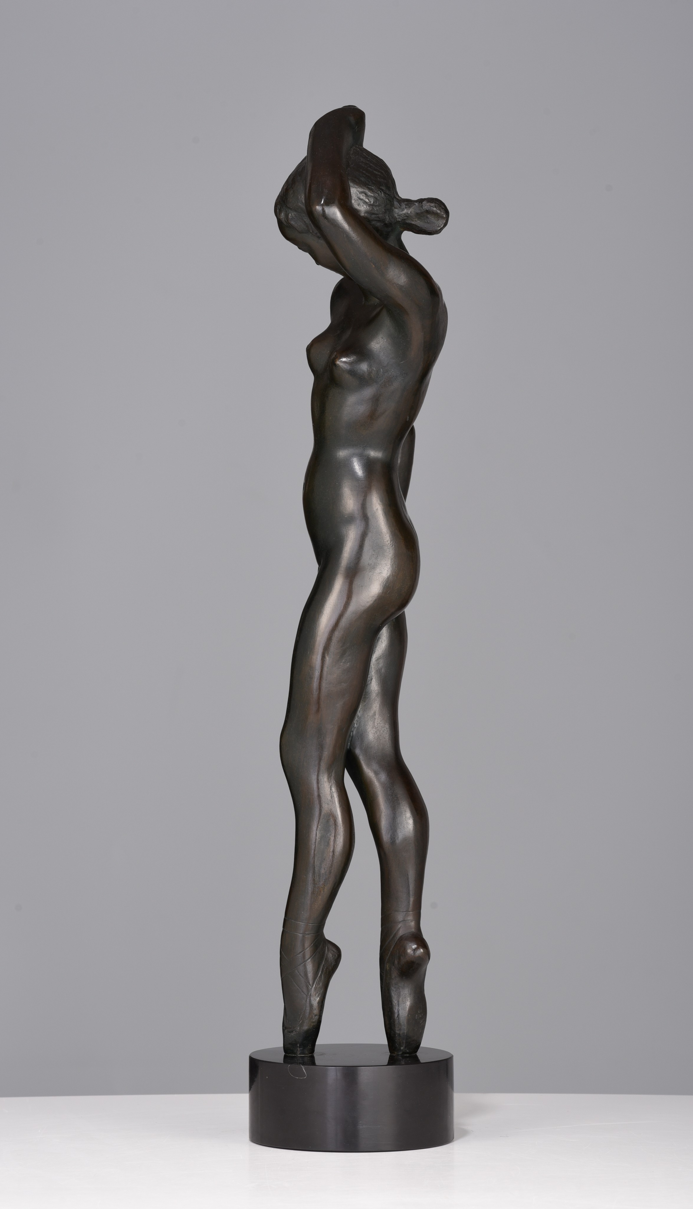 Jos De Decker (1912-2000), ballerina, patinated bronze, on a marble base, H 60,5 cm (+) - Image 4 of 12